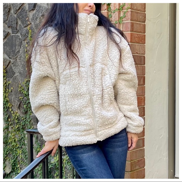 Soft Sherpa zipper front jacket with pockets - Picture 5 of 5